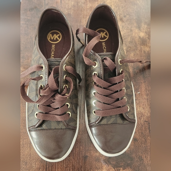 MICHAEL by Michael Kors City Sneakers Brown. Size 7.5 New whit out box. - Picture 4 of 11